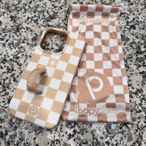 Loopy Case Tan and White Checkered Phone Case